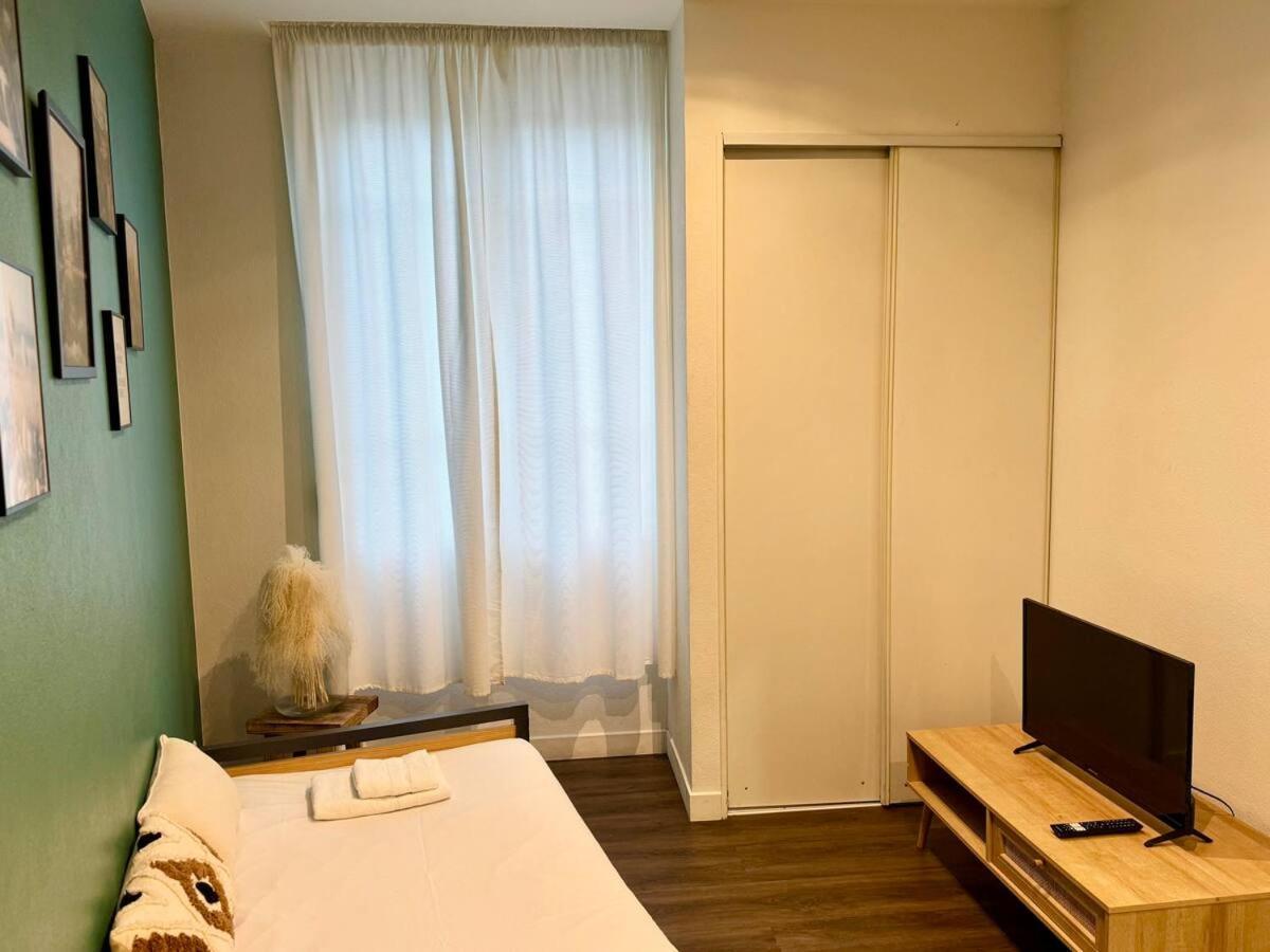 Studio Dans Un Quartier Anime De Reims Exterior foto